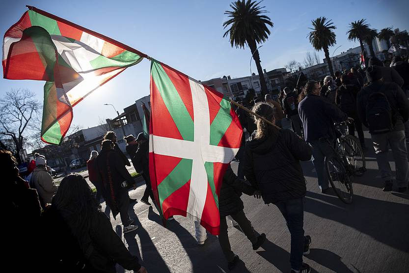 Lento 151 - Otro país de vascos 01