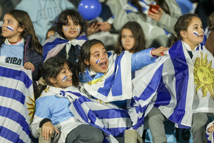 Foto principal del artículo 'Festeja un país: Uruguay clasificó a su quinto Mundial al hilo' · Foto: Rodrigo Viera Amaral