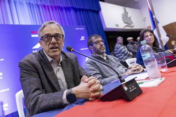 Rodrigo Arim, Fernando Pereira y Blanca Rodríguez, el 16 de setiembre, en el Club Valle Miñor. · Foto: Rodrigo Viera Amaral