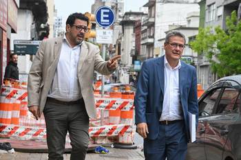 Alejandro Sánchez y Jorge Díaz, el 24 de octubre, llegando a Fiscalía. · Foto: Guillermo Legaria