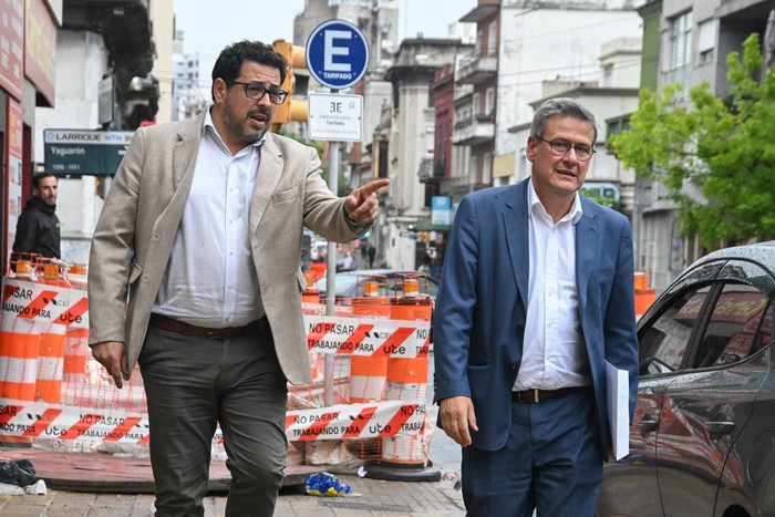 Alejandro Sánchez y Jorge Díaz, este viernes, llegando a Fiscalía. · Foto: Guillermo Legaria