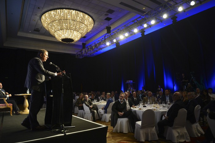 El ministro Gabriel Oddone durante su discurso en el hotel Enjoy. · Foto: Natalia Ayala El ministro Gabriel Oddone durante su discurso en el hotel Enjoy. · Foto: Natalia Ayala