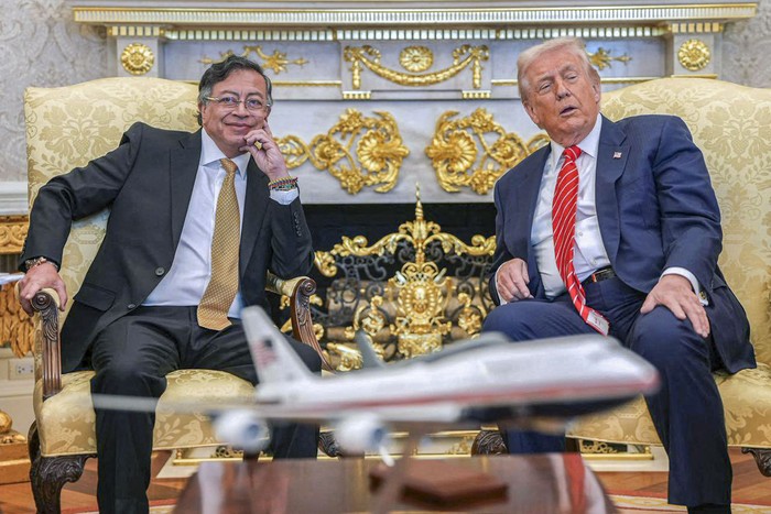 Gustavo Petro y Donald Trump, el 3 de febrero, en la Casa Blanca. · Foto: Presidencia Colombia, AFP