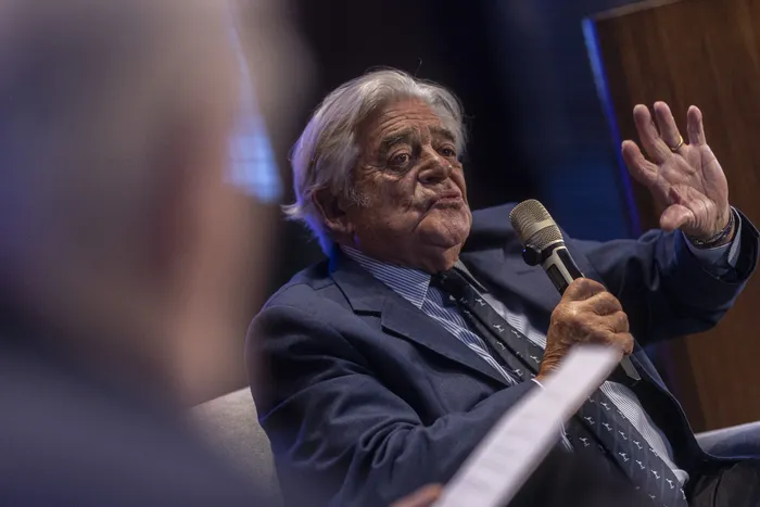 Julio María Sanguinetti y Luis Lacalle Herrera, el 22 de abril, en la IM. · Foto: Ernesto Ryan