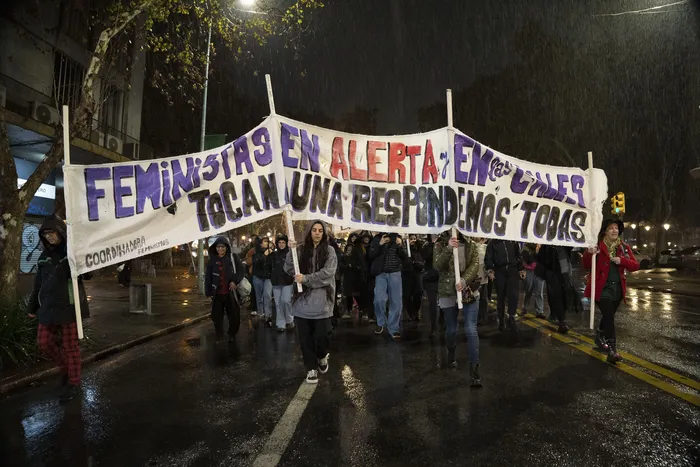 Movilización Ni una menos, el 3 de junio, por el centro de Montevideo. · Foto: Laura Sosa