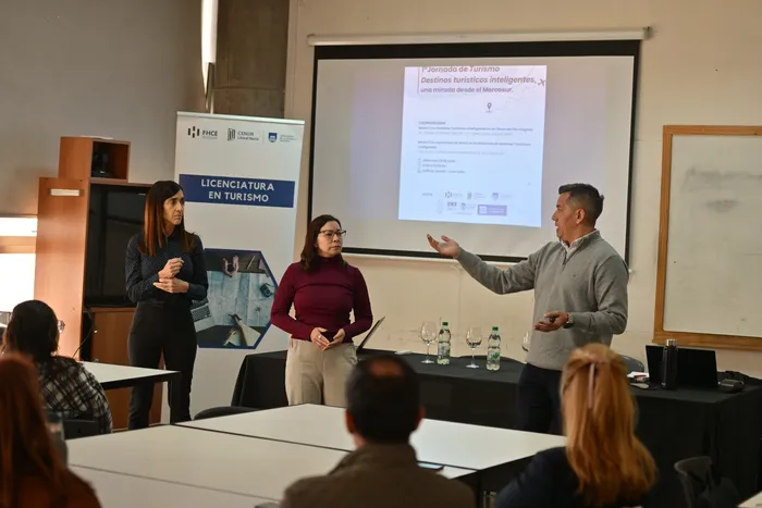 Presentación "Destinos turísticos inteligentes, una mirada al Mercosur" · Foto: Ariel Volpi