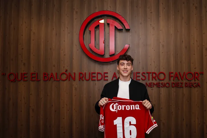 Federico Viñas, el 30 de julio, durante su presentación en el Toluca, de México. Foto: Toluca.