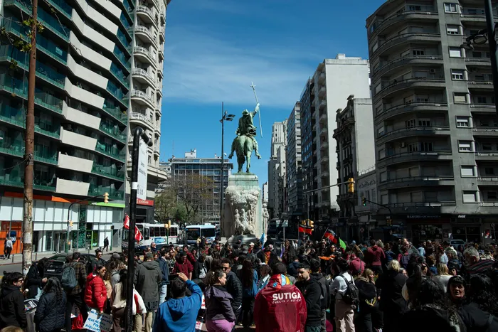 Movilización de trabajadores del Mides, el 21 de setiembre, en Montevideo. · Foto: Nadia Iula
