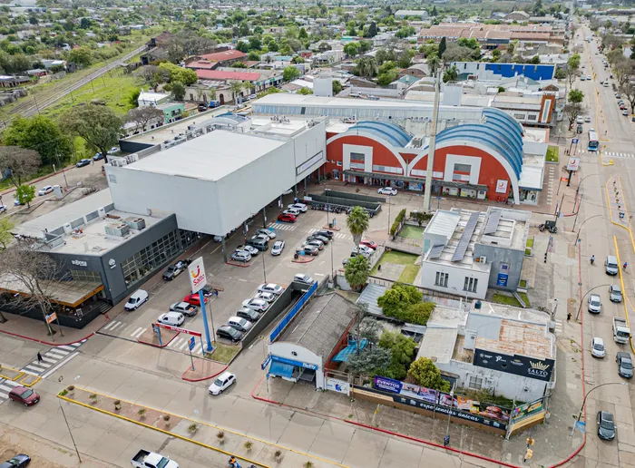 Salto Shopping. · Foto: Ariel Volpi