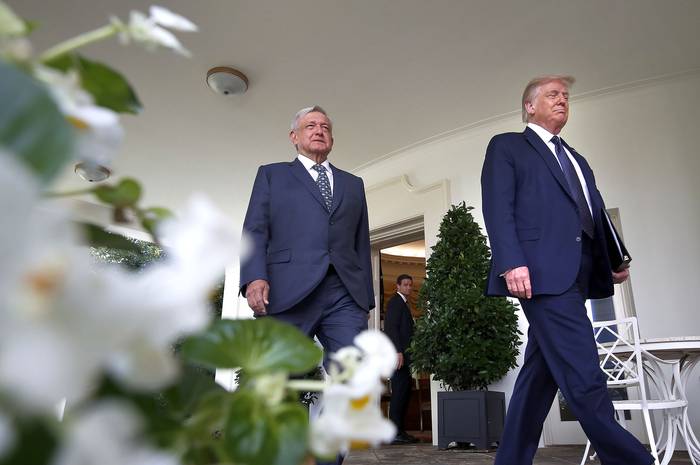 Donald Trump y Andrés Manuel López Obrador, ayer, en el Jardín de las Rosas, en la Casa Blanca.
 · Foto: Win McNamee, Getty Images, AFP