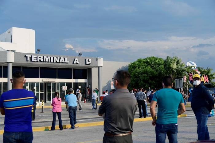 Aeropuerto de Tegucigalpa, Honduras, el 21 de mayo.
 · Foto: José Valle, EFE