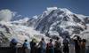El efecto del deshielo se ve en la montaña Breighton y el glaciar Grenzgletscher, el 8 de agosto de 2020, en el Gornergrat, Suiza.
El efecto del deshielo se ve en la montaña Breighton y el glaciar Grenzgletscher, el 8 de agosto de 2020, en el Gornergrat, Suiza.