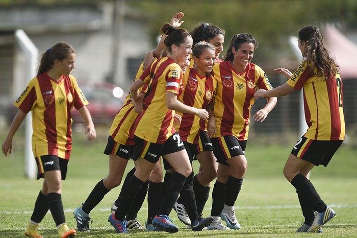 Jugadoras de Progreso. Foto: Fernando Morán (archivo)