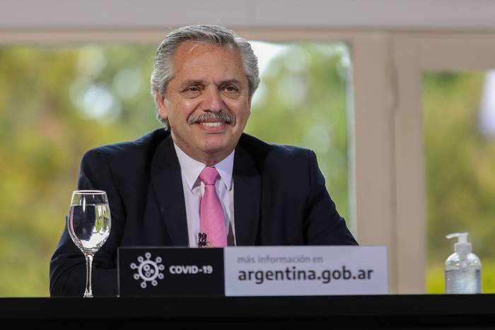 Alberto fernández, el 7 de julio, en la residencia presidencial de olivos, en buenos aires.  · Foto: Presidencia argentina / AFP