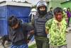 Policía arresta partidarios de Evo Morales, el 11 de noviembre de 2019, en La Paz, Bolivia.
foto: ronaldo schemidt, afp · Foto: Ronaldo Schemidt, AFP Policía arresta partidarios de Evo Morales, el 11 de noviembre de 2019, en La Paz, Bolivia.
foto: ronaldo schemidt, afp · Foto: Ronaldo Schemidt, AFP