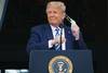 Donald Trump, el sábado, en el pórtico sur de la Casa Blanca, en Washington. · Foto: Mandel Ngan, AFP Donald Trump, el sábado, en el pórtico sur de la Casa Blanca, en Washington. · Foto: Mandel Ngan, AFP
