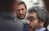 Ignacio Durán y Gumer Pérez, abogados de Raúl Sendic, en el juzgado de Bartolomé Mitre este jueves. Ignacio Durán y Gumer Pérez, abogados de Raúl Sendic, en el juzgado de Bartolomé Mitre este jueves.