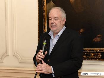 Foto principal del artículo 'Falleció el curador y escritor Fernando Loustaunau a los 68 años' · Foto: MEC