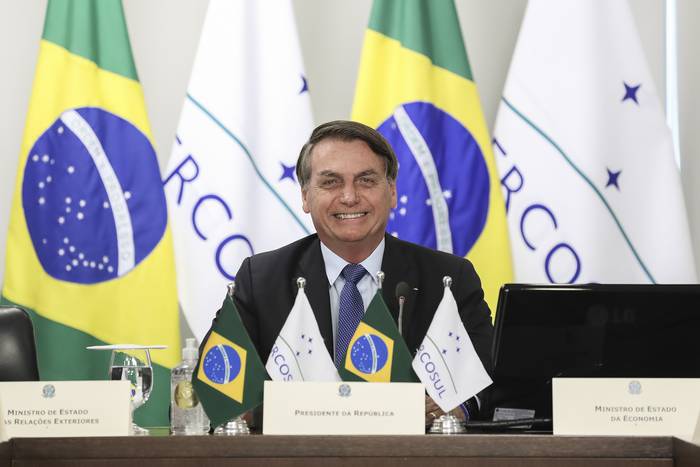 Jair Bolsonaro durante una cumbre de Jefes de Estado del Mercosur, el 2 de julio de 2020. · Foto: Marcos Correa, Presidencia de Brasil