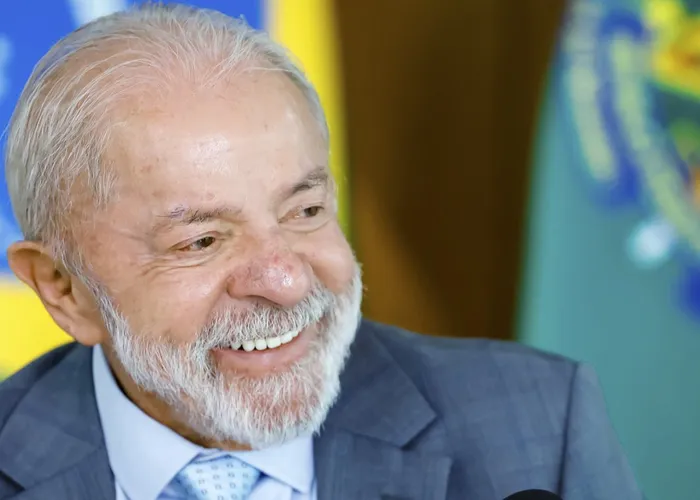 Foto principal del artículo 'Lula aparece liderando en primera y segunda vuelta en una nueva encuesta de intención de voto' · Foto: Ricardo Stuckert, Presidencia de Brasil