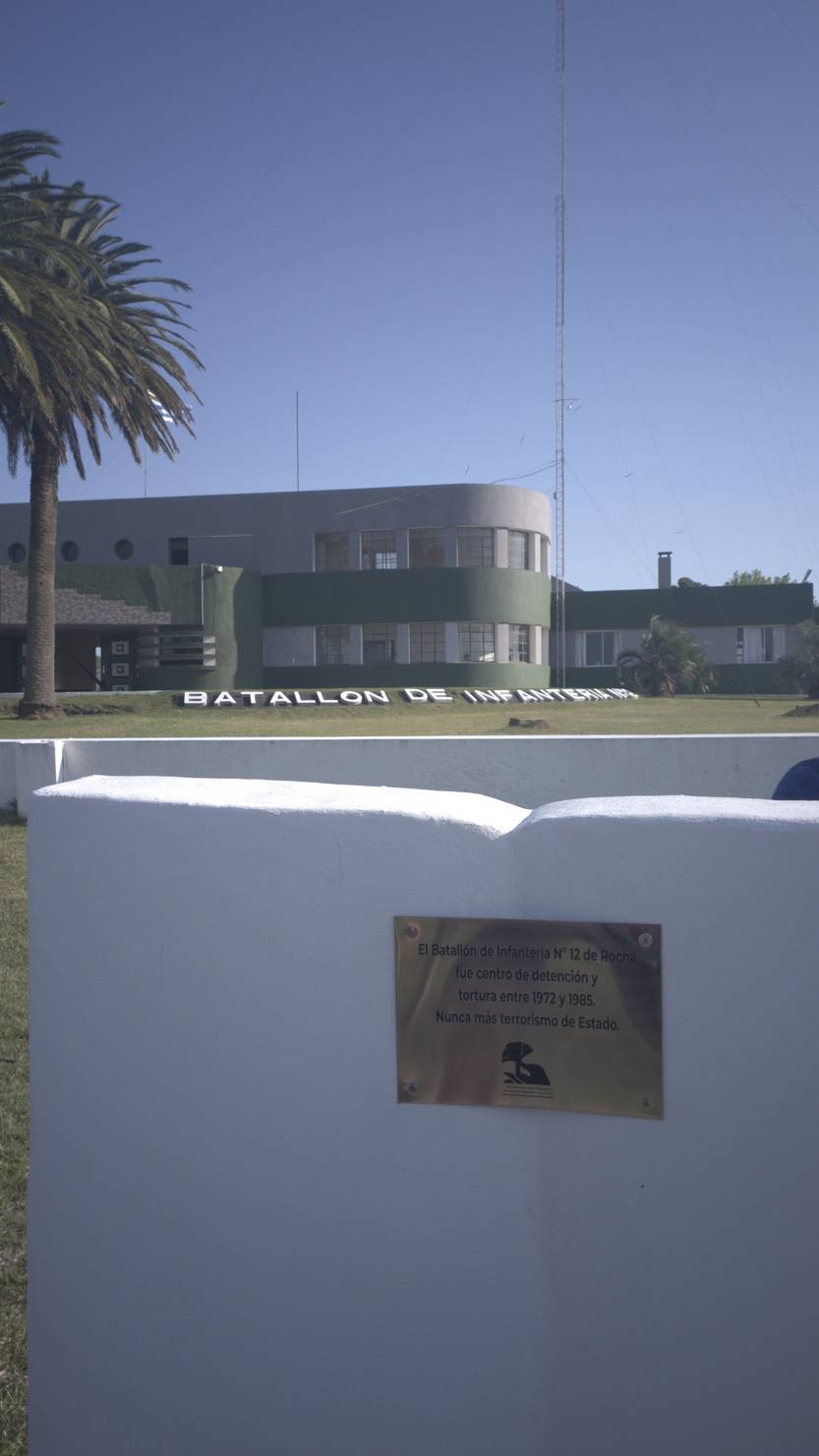 2 - placa batallon rocha