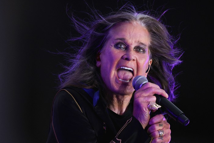 Ozzy Osbourne durante un show en el partido de la NFL entre Los Angeles Rams y los Buffalo Bills, en el SoFi Stadium, en Inglewood, California (archivo, 2022). · Foto: Harry How, Getty Images, AFP