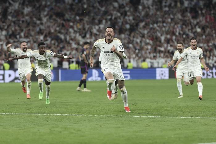 Joselu, de Real Madrid, tras convertir el segundo gol de su equipo ante Bayern Münich, en Madrid. · Foto: Thomas Coex, AFP