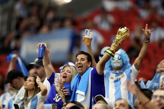 Hinchas de Argentina, el 20 de junio, previo al partido ante Canadá, en el estadio Mercedes Benz de Atlanta, Georgia. · Foto: Charly Triballeau, AFP