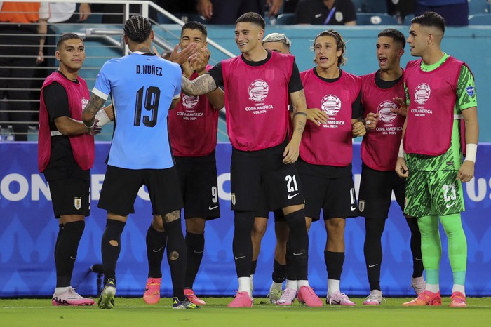 Darwin Núñez luego de convertir para Uruguay, en el partido ante Panamá por el grupo C de la Copa América, el 23 de junio, en el Hard Rock Stadium en Miami. · Foto: Chris Arjoon, AFP