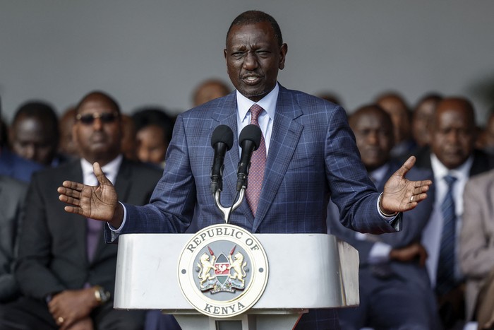 El presidente de Kenia, William Ruto, durante una conferencia de prensa, este miércoles,  en la Casa del Estado en Nairobi. · Foto: Simon Maina, AFP