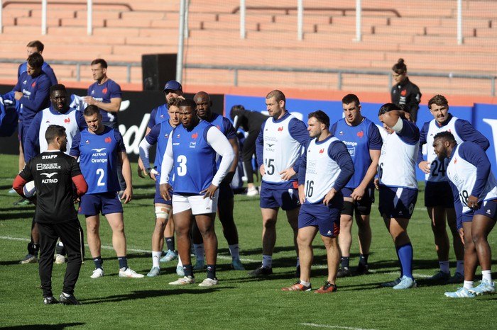 Los jugadores franceses de Les Bleus durante un entrenamiento en el estadio Malvinas Argentinas, el 5 de julio en Mendoza, Argentina. · Foto: Andrés Larrovere, AFP