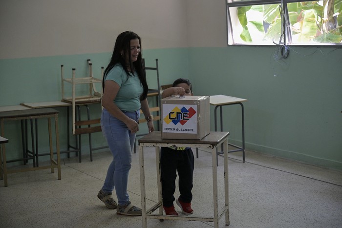 Votación en Caracas, el 28 de julio. · Foto: Juan Barreto, AFP