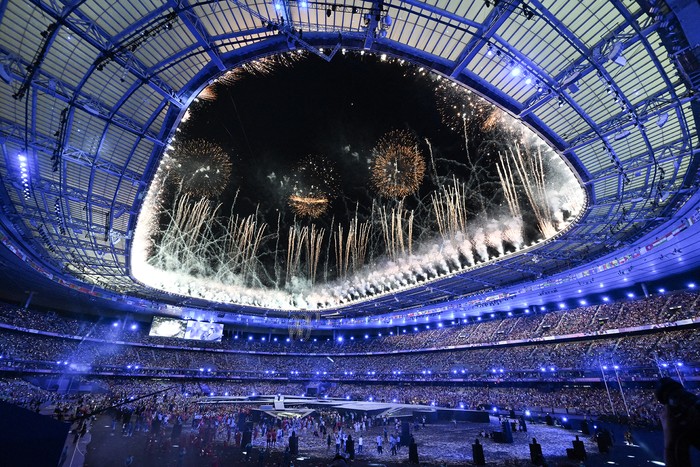 Ceremonia de clausura de los Juegos Olímpicos de París 2024, el 11 de agosto, en el Stade de France. · Foto: Jung Yeon-je, AFP