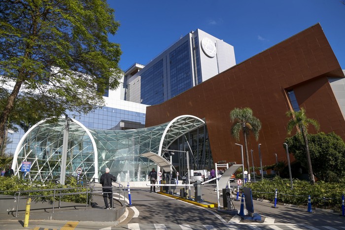 Hospital Israelita Albert Einstein, en San Pablo. · Foto: Miguel Schincariol, AFP