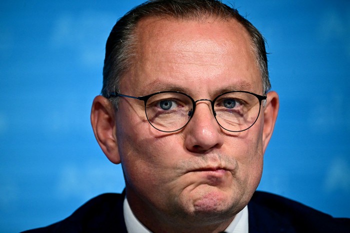 El colíder del partido ultraderechista Alternativa para Alemania (AfD), Tino Chrupalla, el 2 de setiembre, en Berlín. · Foto: Tobías Schwarz, AFP