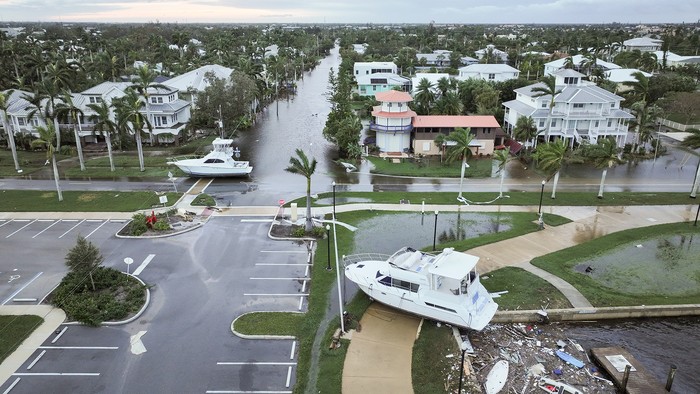 Paso del huracán Milton por Punta Gorda, el 10 de octubre, en Florida, Estados Unidos. Foto: Joe Raedle, Getty Images, AFP