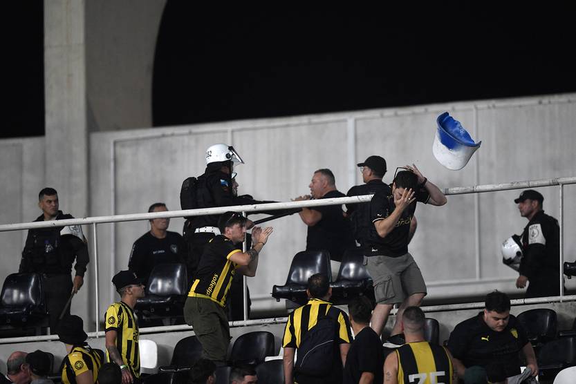 20241024 peñarol hinchada