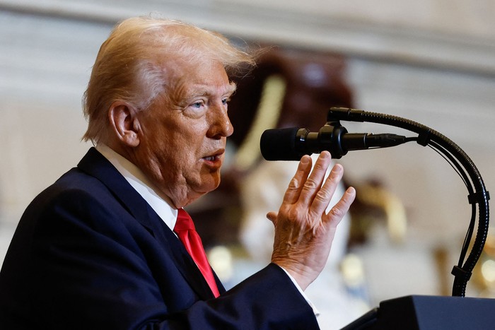 Donald Trump, durante el Desayuno Nacional de Oración, en el Capitolio, en Washington DC, el 6 de febrero. Foto de Ting Shen / AFP.