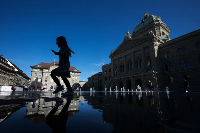 Parlamento suizo, en Berna (archivo, abril de 2025). · Foto: Fabrice Coffrini, AFP.