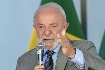El presidente de Brasil, Luiz Inácio Lula da Silva, en el Palacio de Planalto, el 23 de abril. · Foto: Evaristo Sa, AFP