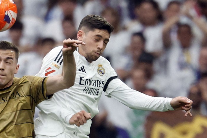 Federico Valverde, del Real Madrid, en el estadio Santiago Bernabéu de Madrid el 24 de mayo de 2025. · Foto: Pierre Philippe Marcou, AFP