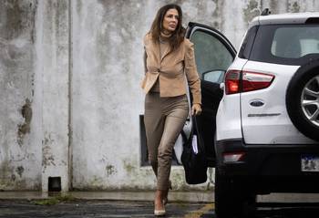 Julieta Makintach, al llegar al tribunal para una audiencia en San Isidro, el 27 de mayo, en Buenos Aires. · Foto: Tomás Cuesta, AFP