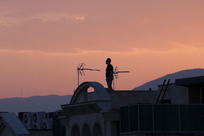 Azotea de un edificio en Teherán. · Foto: Atta Kenare, AFP