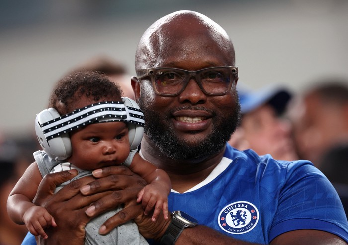 Hinchas del Chelsea, el 24 de junio. · Foto: Franck Fife,  AFP
