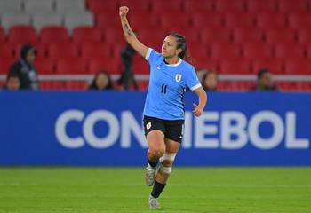 Esperanza Pizarro durante la semifinal de la Copa América, en el estadio Rodrigo Paz Delgado, en Quito, el 29 de julio. · Foto: Rodrigo Buendía, AFP