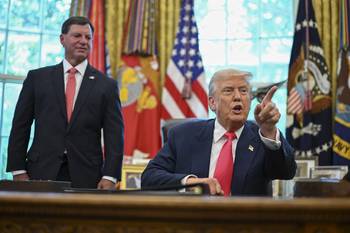 El presidente de Estados Unidos, Donald Trump, en la oficina oval de la Casa Blanca. · Foto: Mandel Ngan, AFP