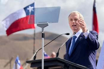 José Antonio Kast, del Partido Republicano, durante el lanzamiento de su campaña en Antofagasta, el 18 de agosto, en Chile. · Foto: AFP