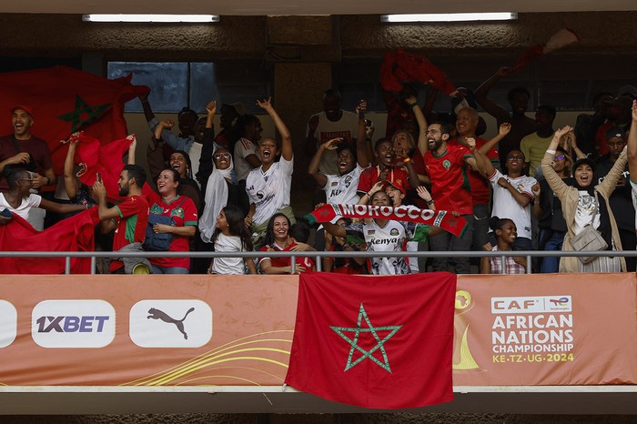 Hinchas de Marruecos durante la Copa de Naciones de África, en Kenia. (archivo, agosto de 2025) · Foto: Simon Maina, AFP