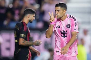 Luis Suárez de Inter de Miami, tras convertir el tercer gol de su equipo a Atlanta,  el 11 de octubre, en Miami. · Foto: Rich Storry, Getty Images, AFP