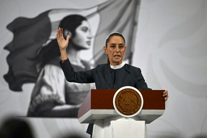Claudia Sheinbaum, el 3 de noviembre, en el Palacio Nacional, en México. · Foto: Carl De Souza, AFP.